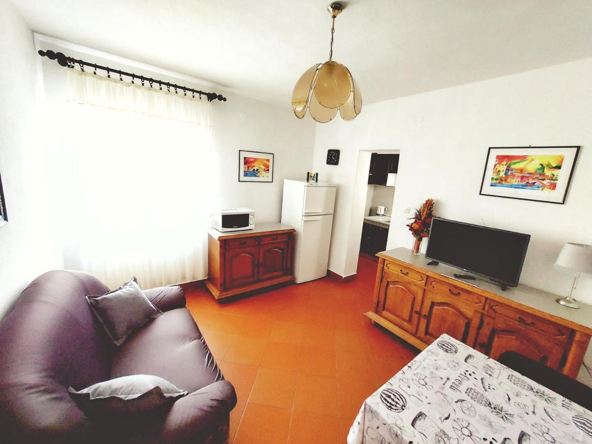 Apartment Eli Pag Town Exterior photo